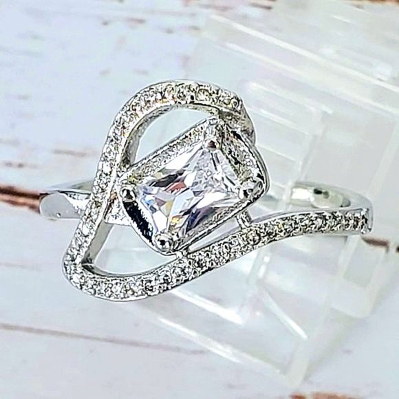 Emerald Cut Fashion Ring - Picture 2 of 4